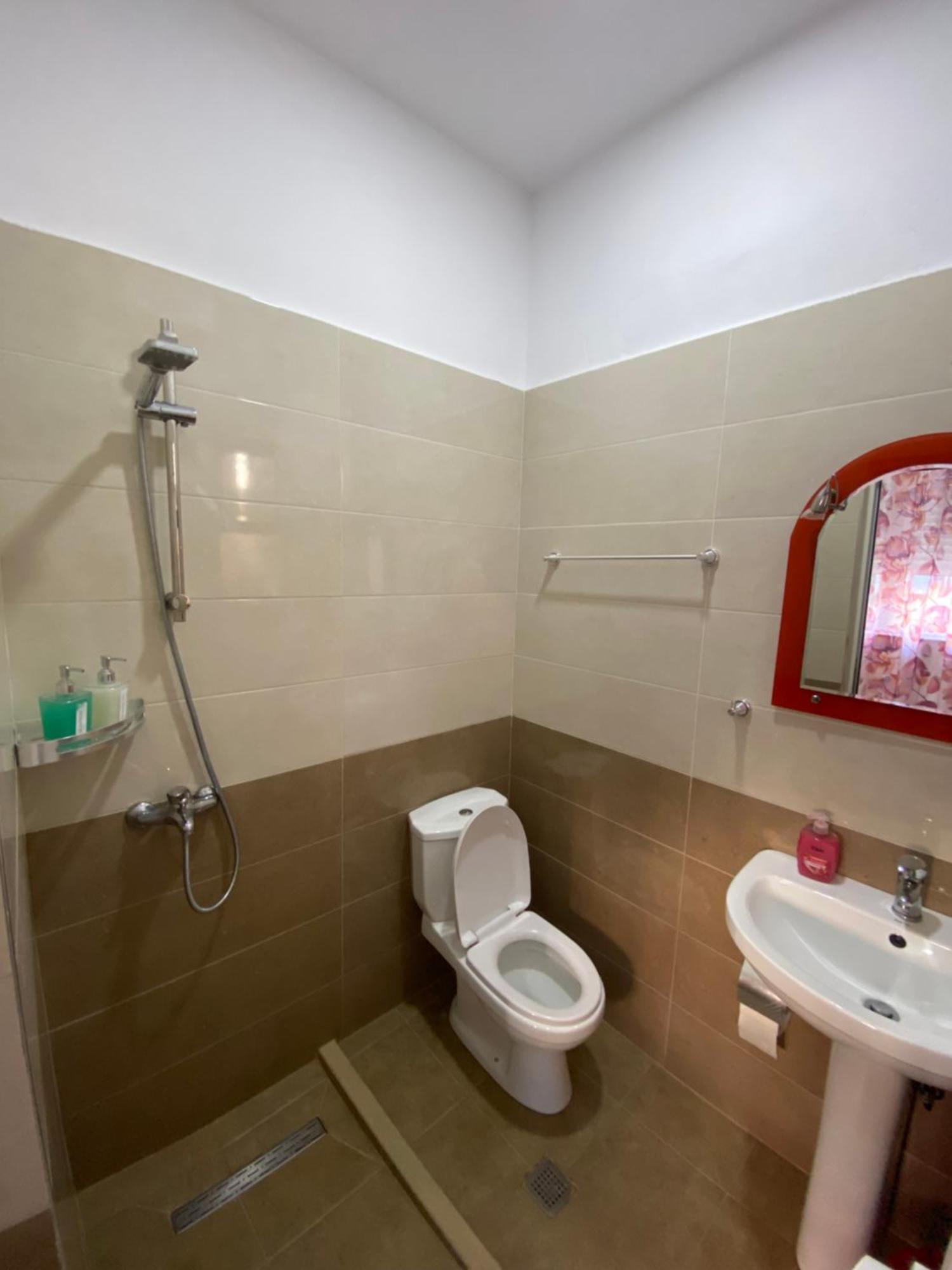 Ayso Inn Tirana City Center Zewnętrze zdjęcie